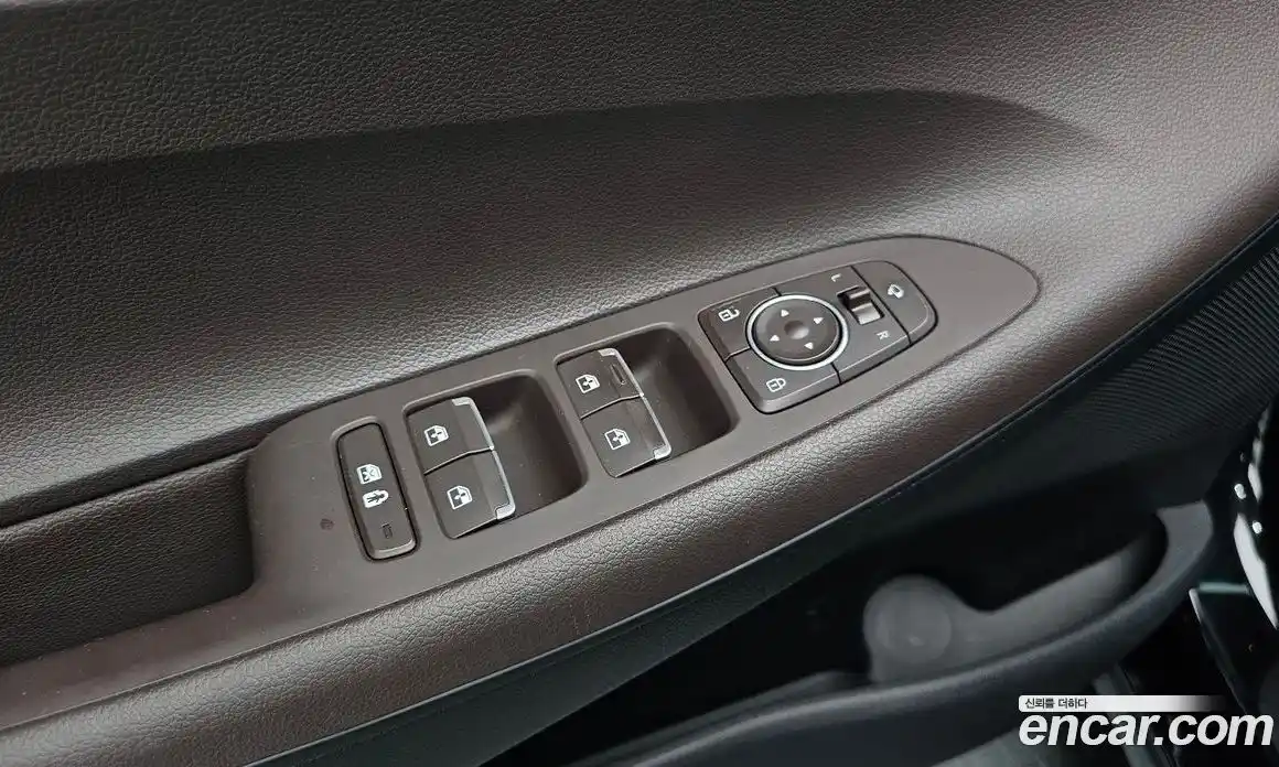 Hyundai Grandeur 2022 3.3 автомат (гидро), фото 23