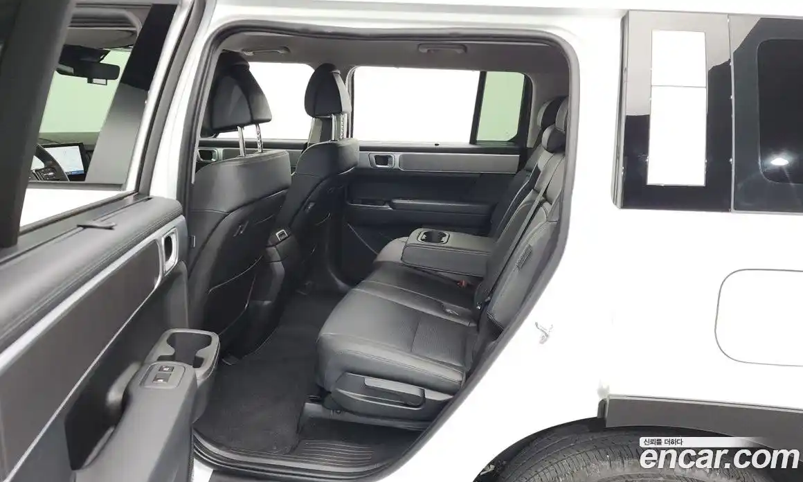 Hyundai Santa Fe 2023 1.6 автомат (гидро), фото 18