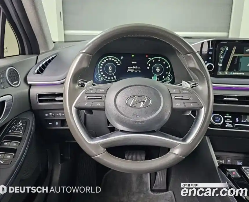 Hyundai Sonata 2023 1.6 автомат (гидро), фото 13
