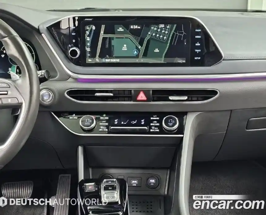 Hyundai Sonata 2023 1.6 автомат (гидро), фото 14