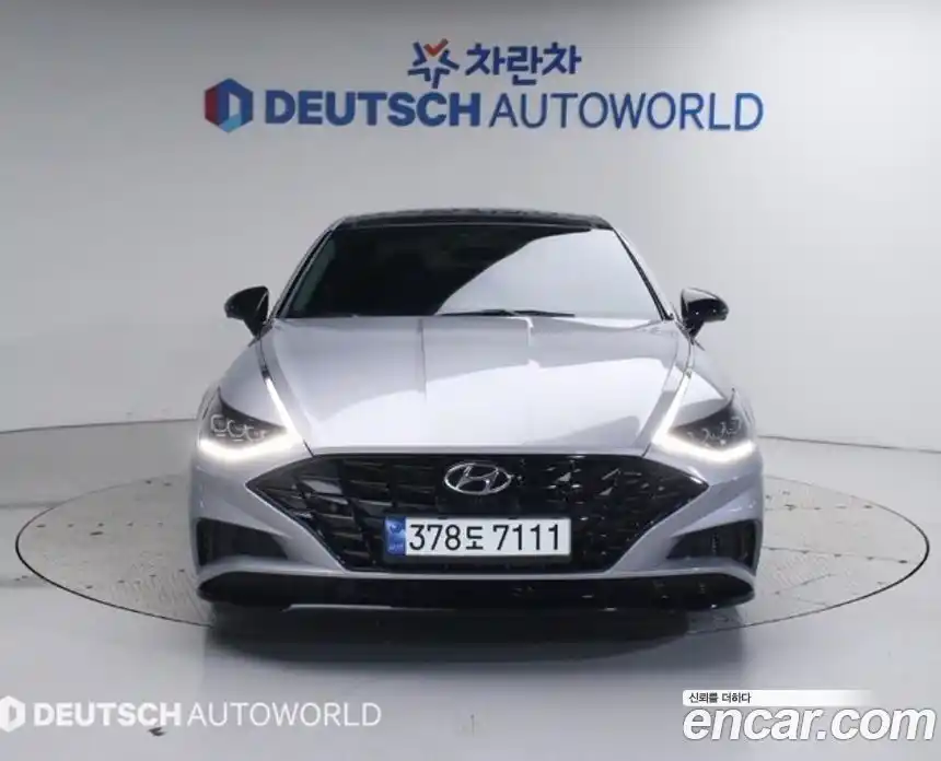 Hyundai Sonata 2023 1.6 автомат (гидро), фото 3