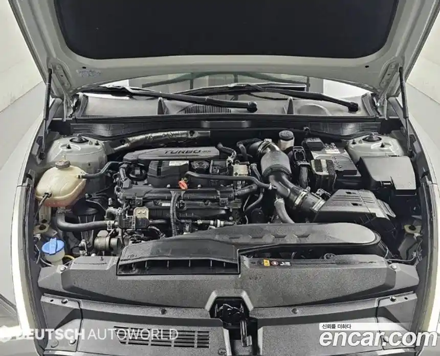 Hyundai Sonata 2023 1.6 автомат (гидро), фото 6