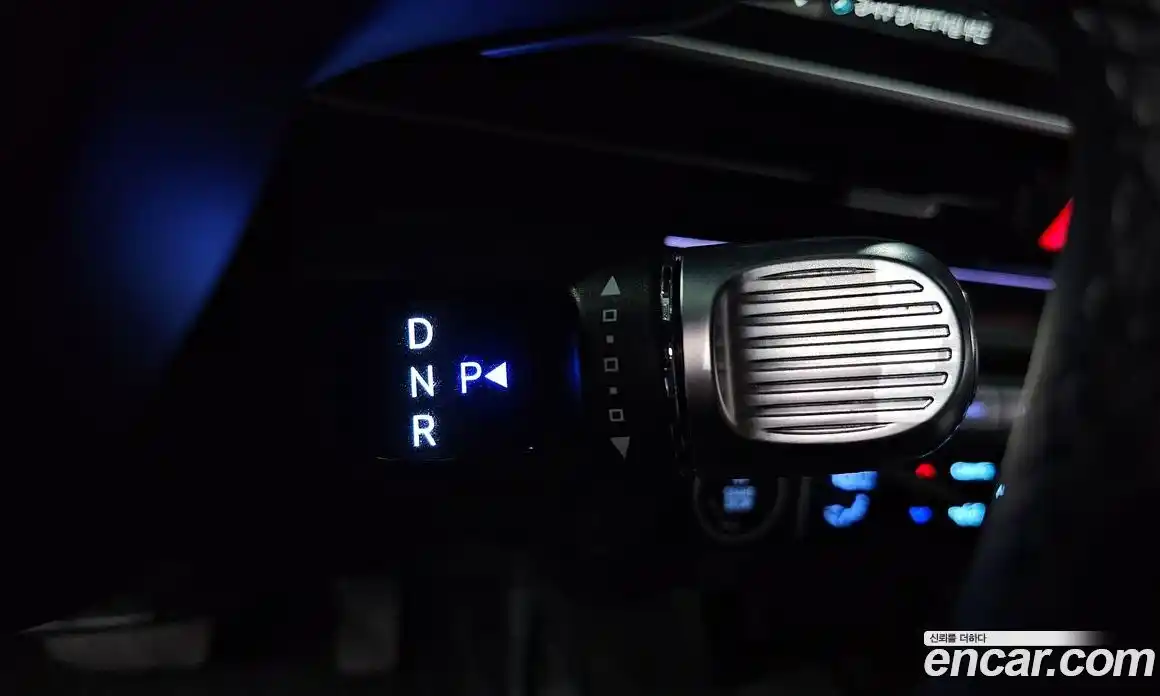 Hyundai Ioniq 6 2023 0.1 автомат (гидро), фото 11