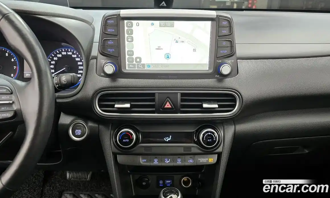 Hyundai Kona 2019 1.6 автомат (гидро), фото 20