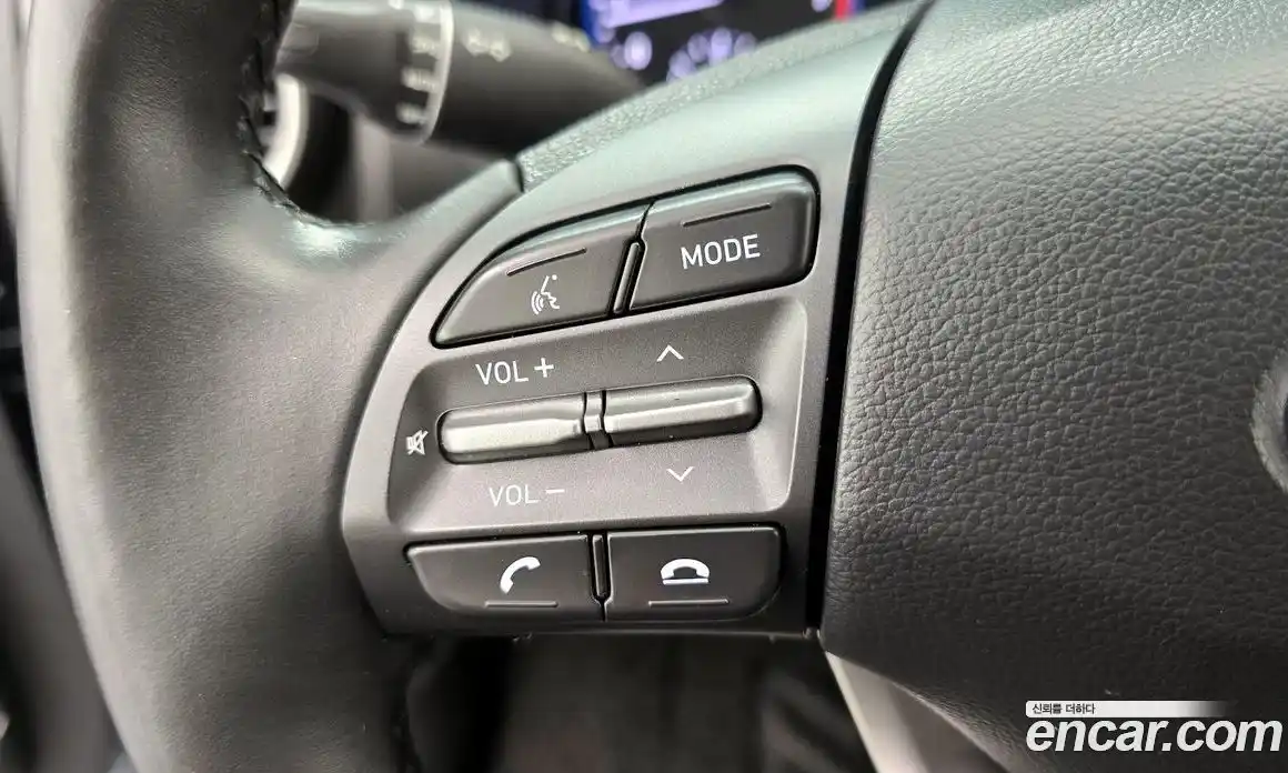 Hyundai Kona 2019 1.6 автомат (гидро), фото 33