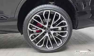 Audi SQ7 2026 4.0 автомат (гидро), миниатюра 7