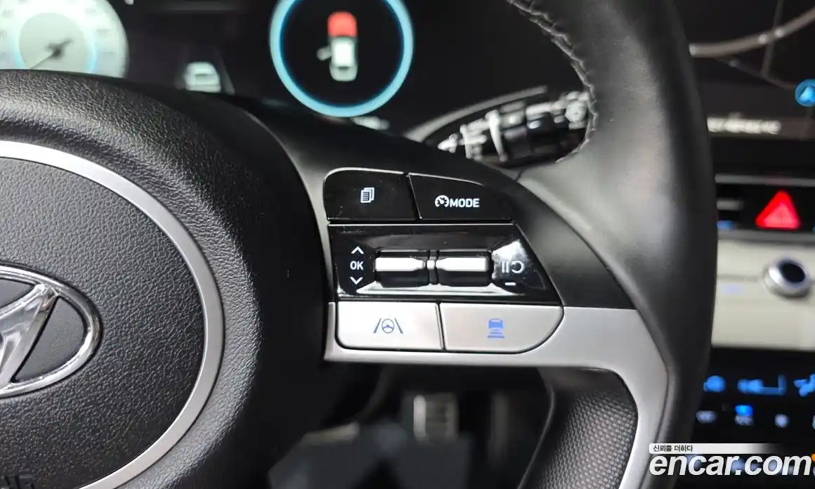 Hyundai Avante 2020 1.6 автомат (гидро), фото 24