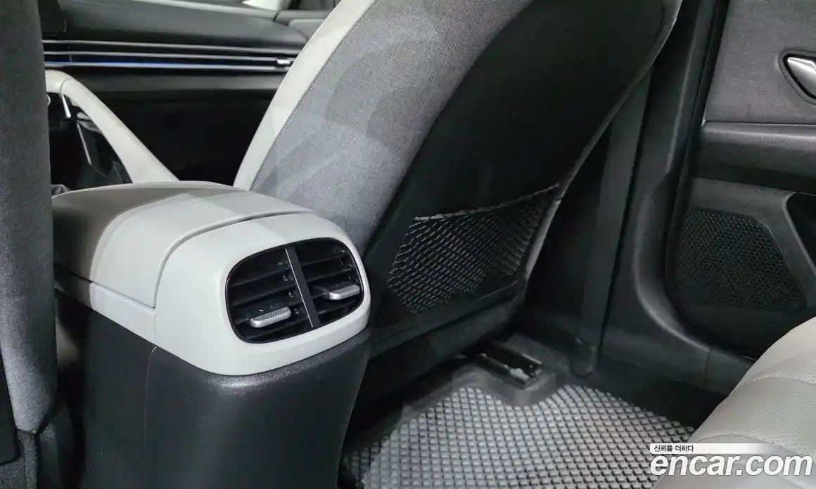 Hyundai Avante 2020 1.6 автомат (гидро), фото 35