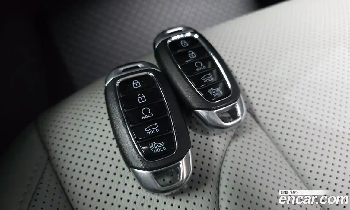 Hyundai Avante 2020 1.6 автомат (гидро), фото 41