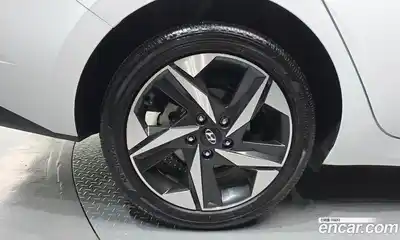 Hyundai Avante 2020 1.6 автомат (гидро), миниатюра 5