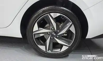 Hyundai Avante 2020 1.6 автомат (гидро), миниатюра 7