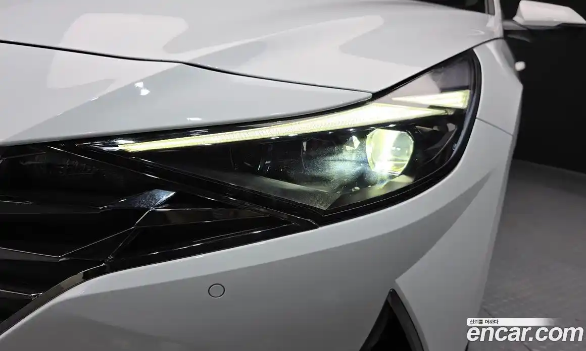 Hyundai Avante 2020 1.6 автомат (гидро), фото 8