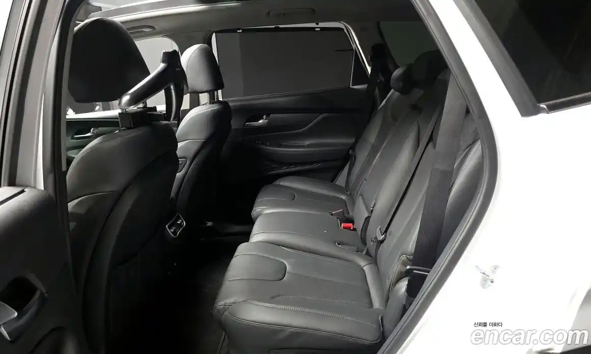 Hyundai Santa Fe 2021 1.6 автомат (гидро), фото 16