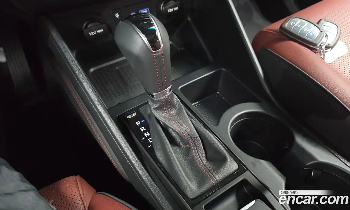 Hyundai Tucson 2019 1.6 автомат (гидро), фото 12