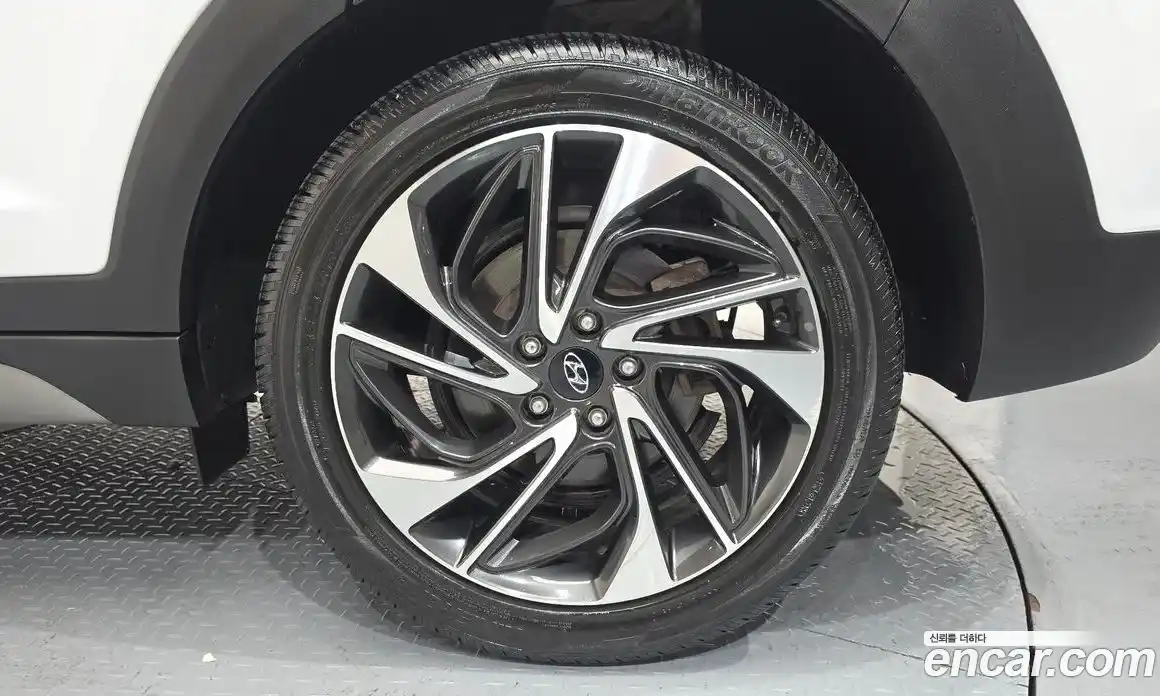 Hyundai Tucson 2019 1.6 автомат (гидро), фото 7