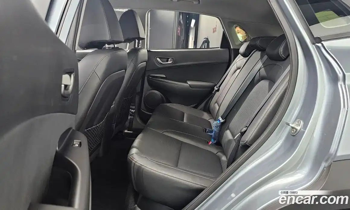 Hyundai Kona 2018 1.6 автомат (гидро), фото 17