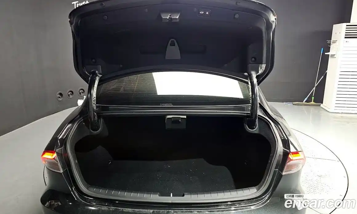 Hyundai Grandeur 2022 2.5 автомат (гидро), фото 25