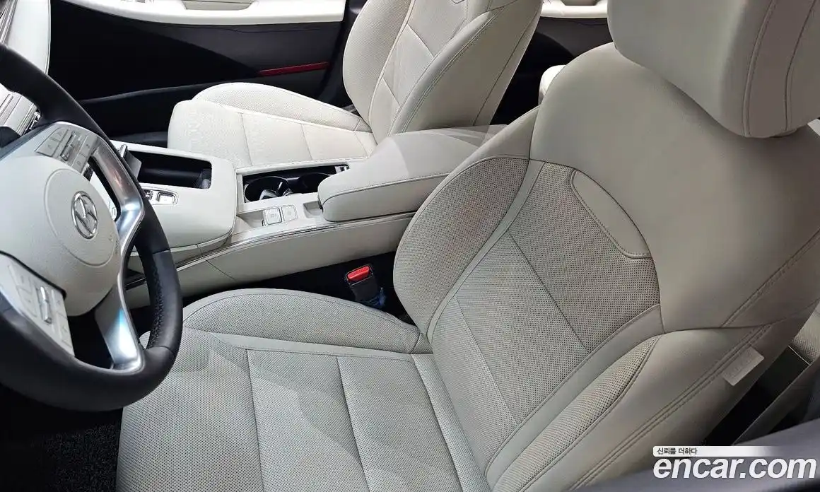 Hyundai Grandeur 2022 2.5 автомат (гидро), фото 27