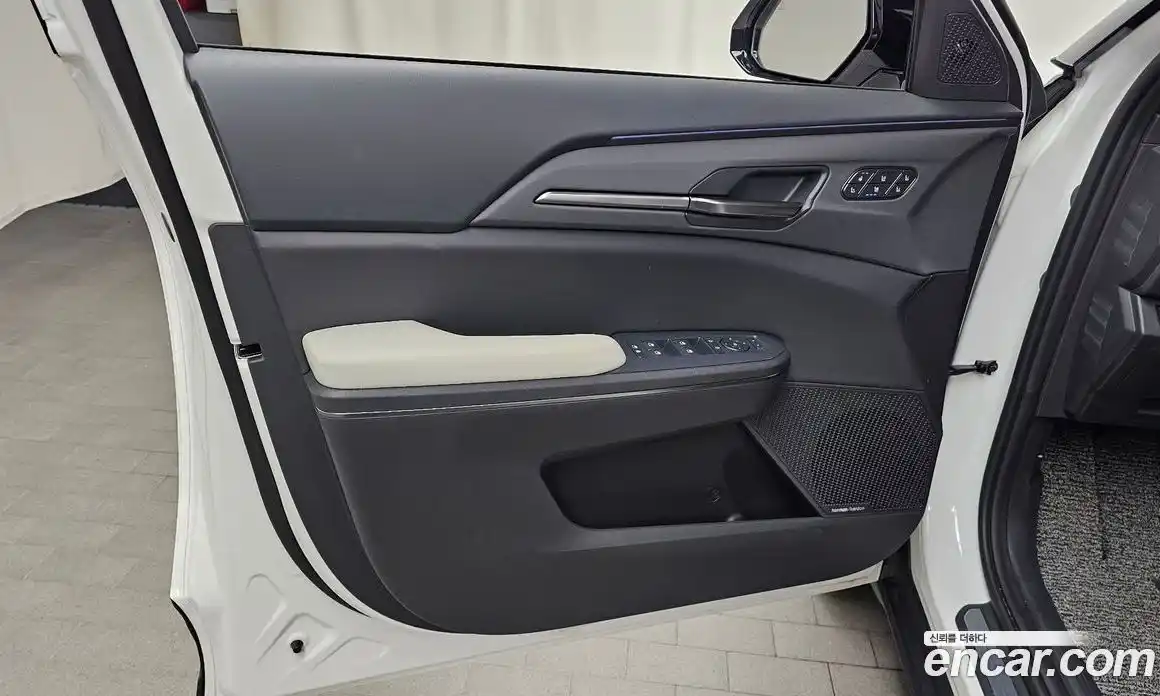 Kia EV5 2026 0.2 автомат (гидро), фото 14