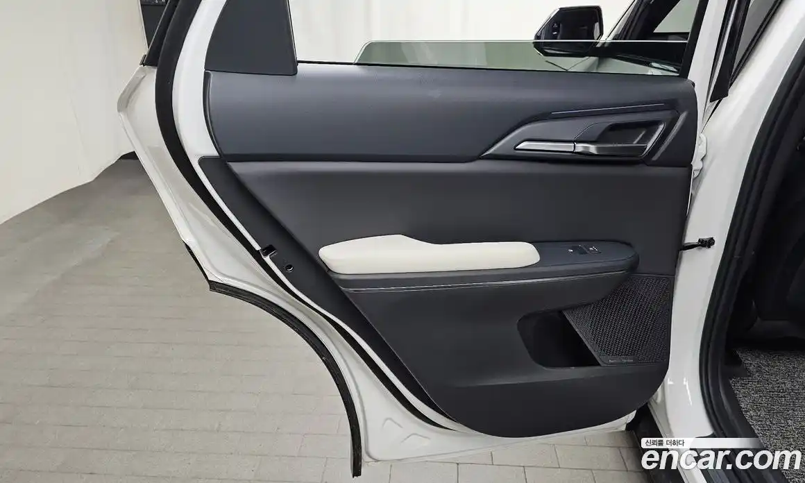 Kia EV5 2026 0.2 автомат (гидро), фото 15