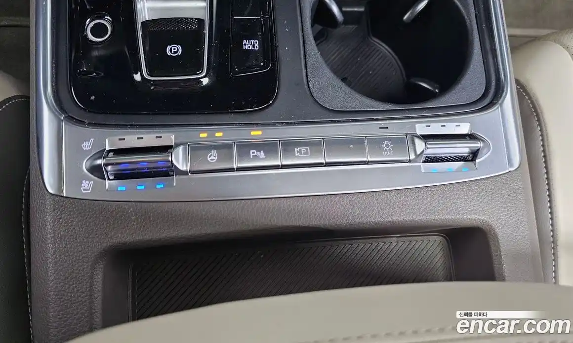 Kia Carnival 2025 1.6 автомат (гидро), фото 29