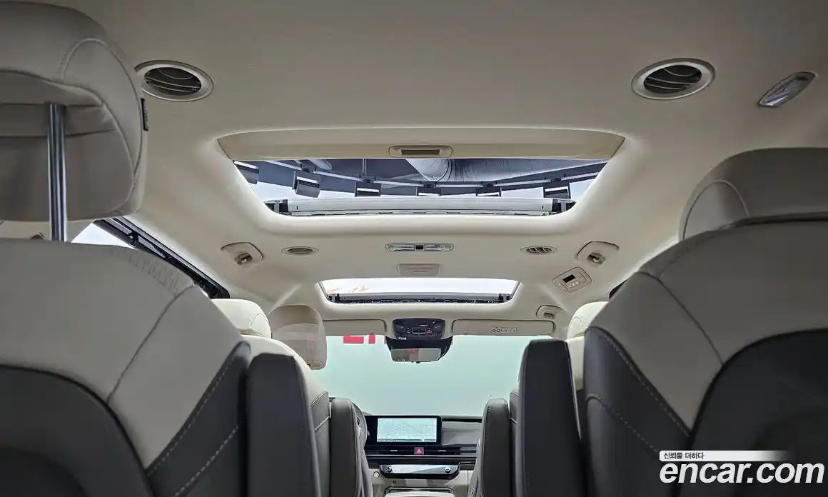 Kia Carnival 2025 1.6 автомат (гидро), фото 39