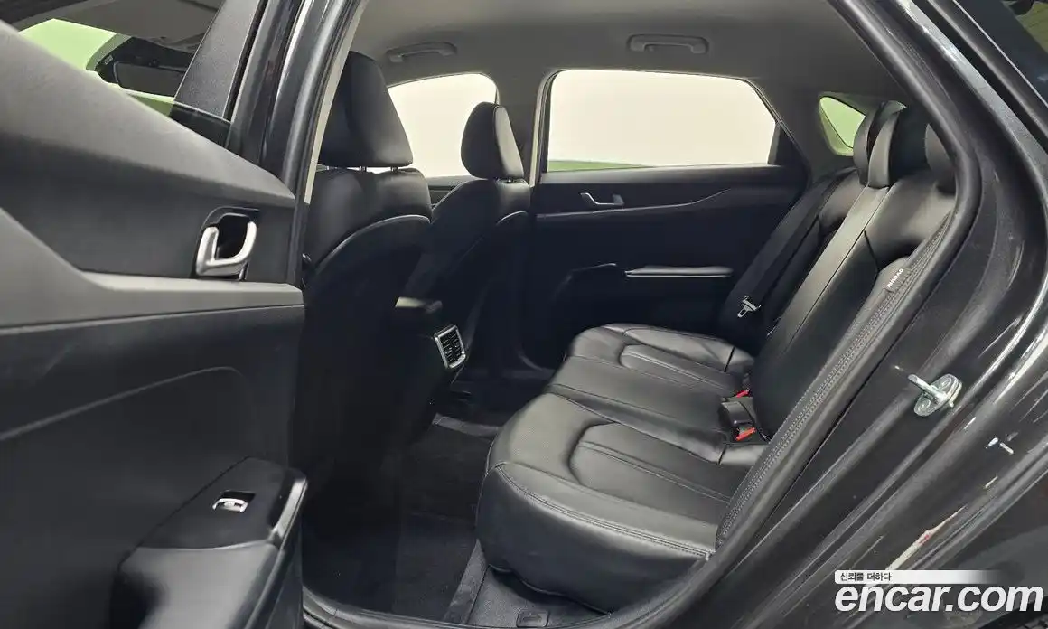 Kia K5 (Optima) 2021 2.0 автомат (гидро), фото 17