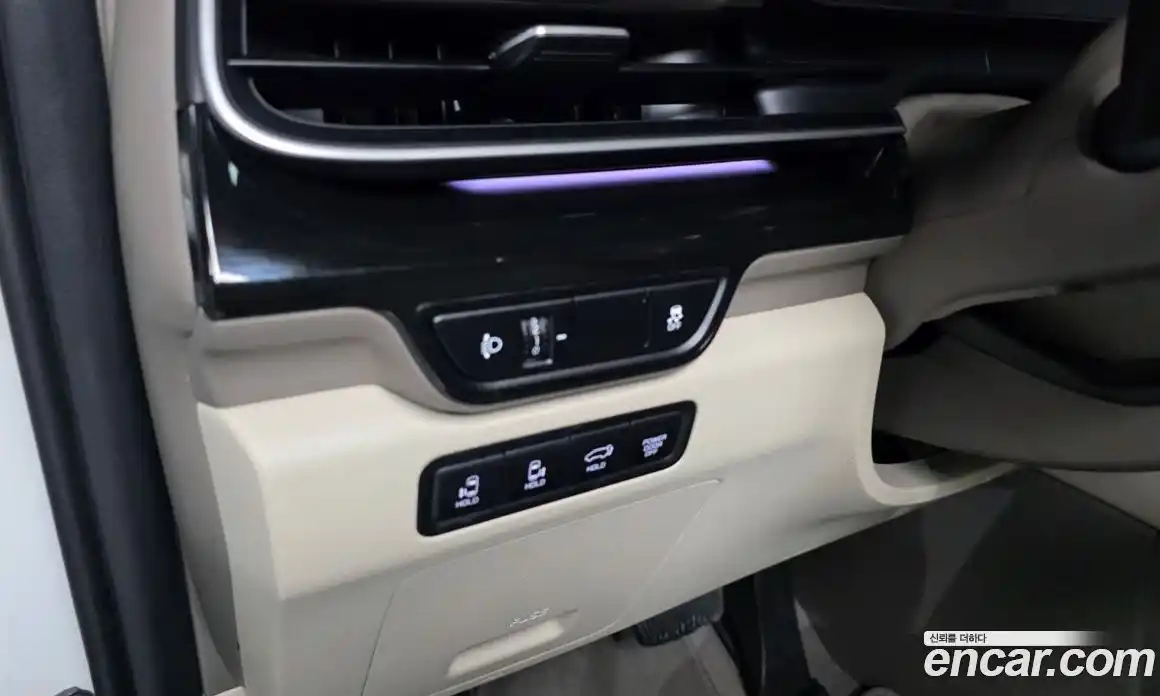 Kia Carnival 2024 2.2 автомат (гидро), фото 17