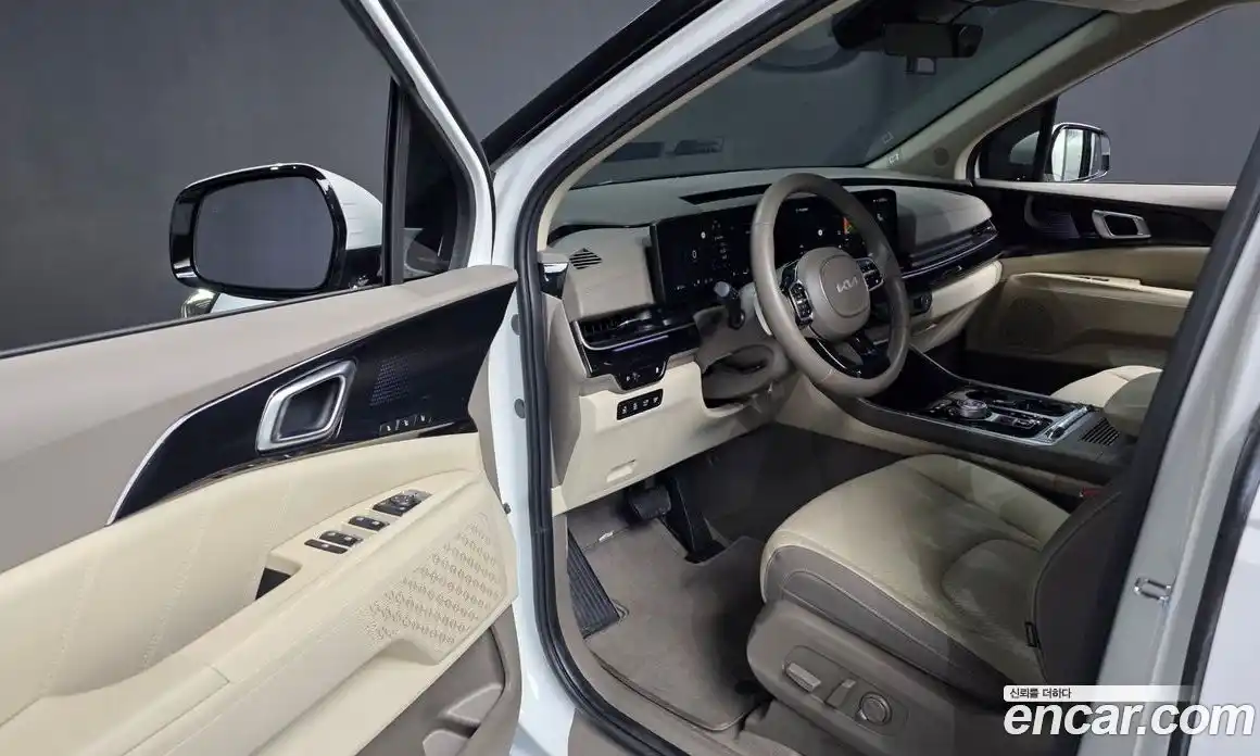 Kia Carnival 2024 2.2 автомат (гидро), фото 10
