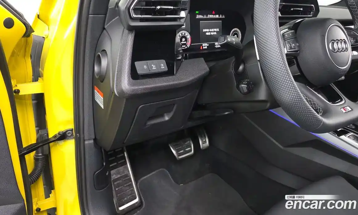 Audi A3 2025 2.0 автомат (гидро), фото 26
