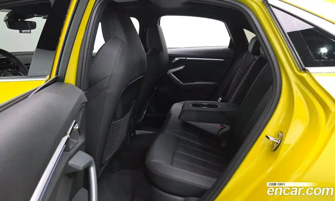 Audi A3 2025 2.0 автомат (гидро), фото 31