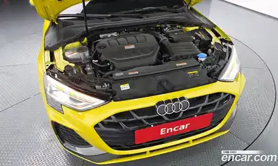 Audi A3 2025 2.0 автомат (гидро), миниатюра 6