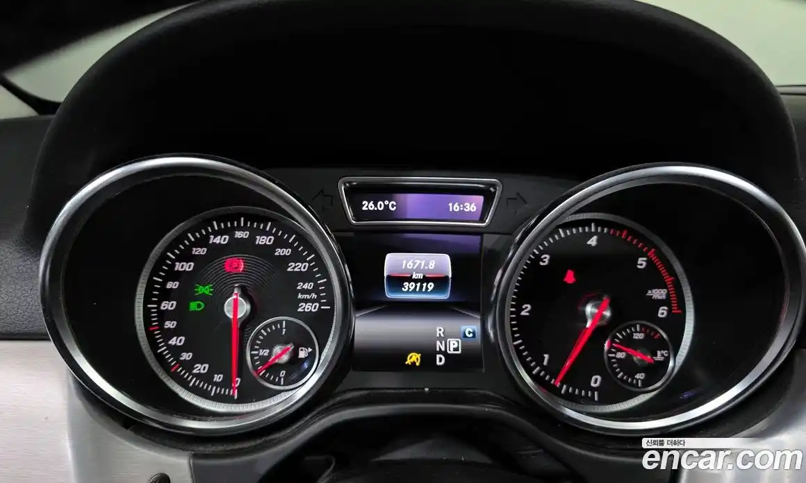 Mercedes-Benz GLE-Class 2018 3.0 гидро, фото 11 Mercedes-Benz GLE-Class 2018 3.0 гидро, фото 11
