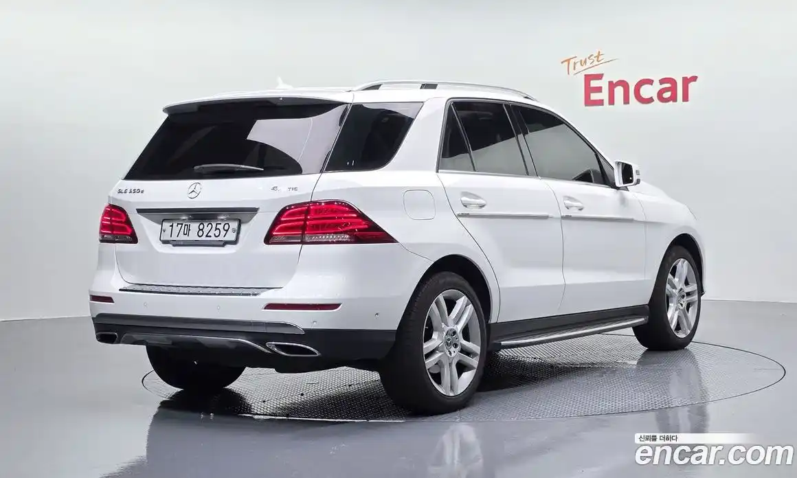Mercedes-Benz GLE-Class 2018 3.0 гидро, фото 2 Mercedes-Benz GLE-Class 2018 3.0 гидро, фото 2