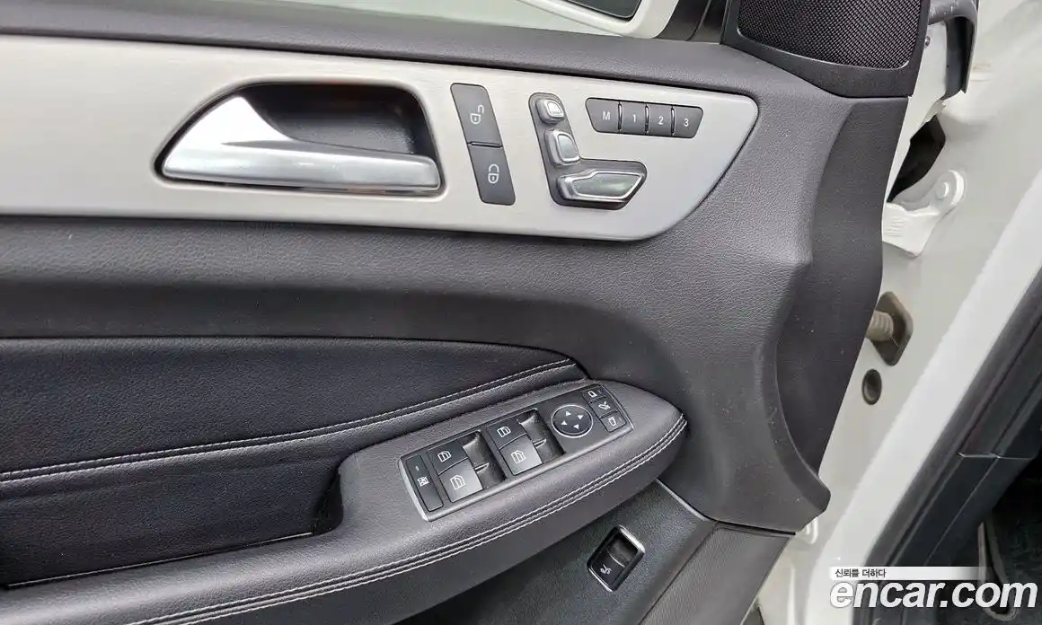 Mercedes-Benz GLE-Class 2018 3.0 гидро, фото 25 Mercedes-Benz GLE-Class 2018 3.0 гидро, фото 25