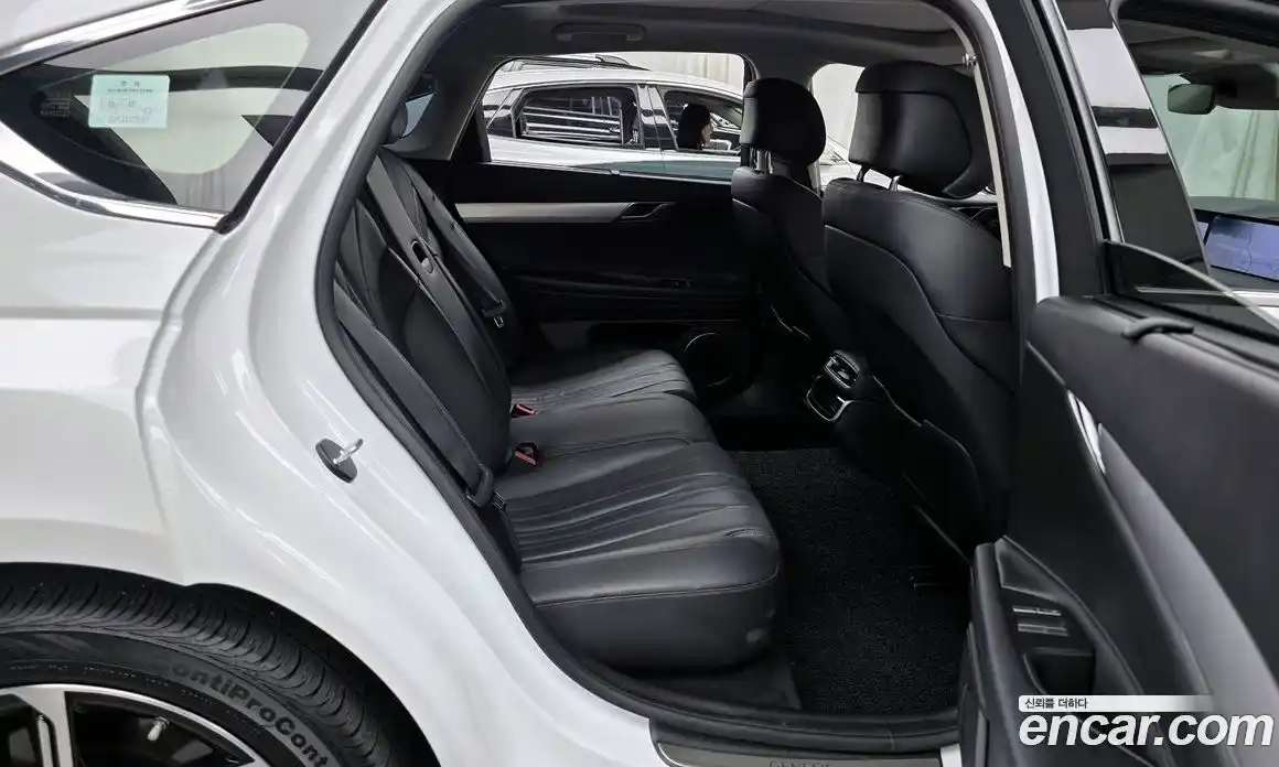 Genesis G80 2024 2.5 автомат (гидро), фото 12