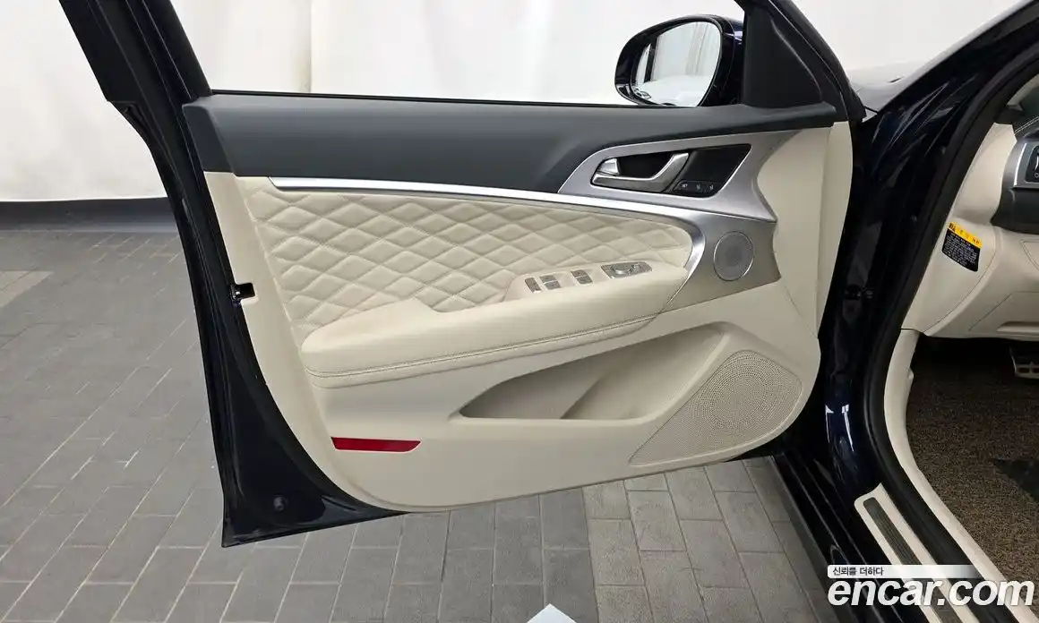 Genesis G70 2019 2.0 автомат (гидро), фото 14