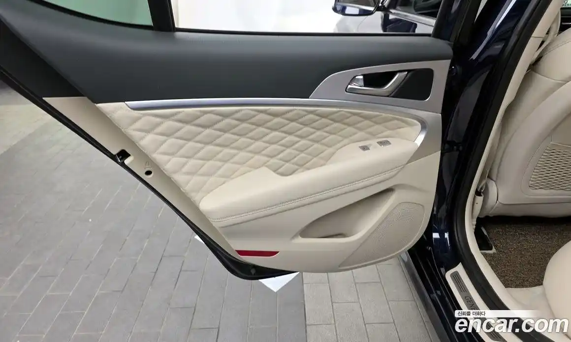 Genesis G70 2019 2.0 автомат (гидро), фото 15