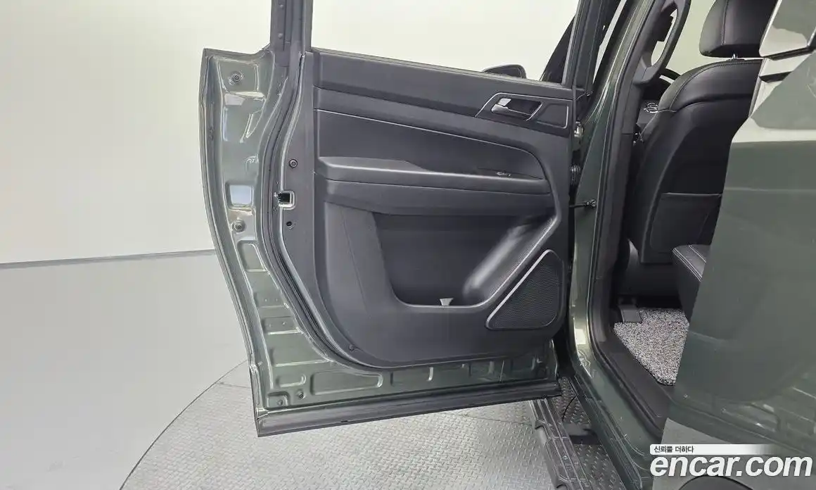 SsangYong Rexton 2021 2.2 автомат (гидро), фото 15