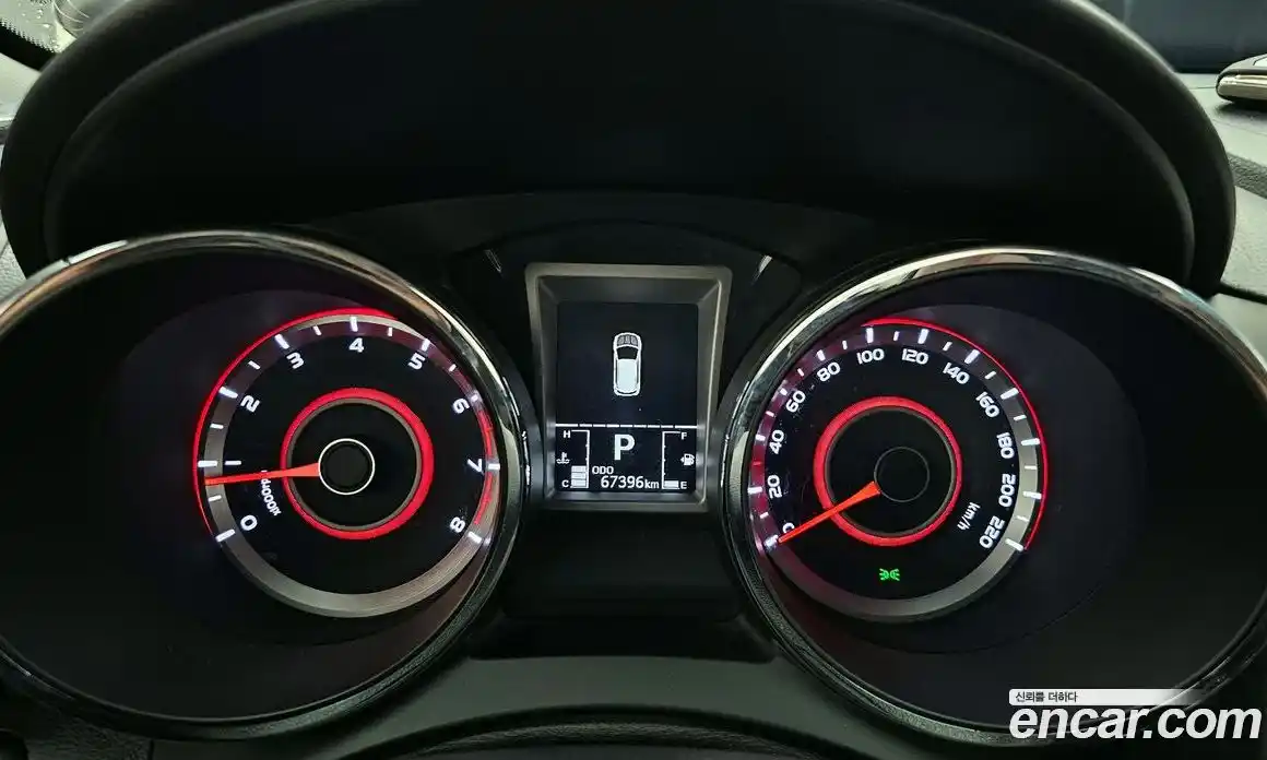 SsangYong TIBOLI 2015 1.6 автомат (гидро), фото 11