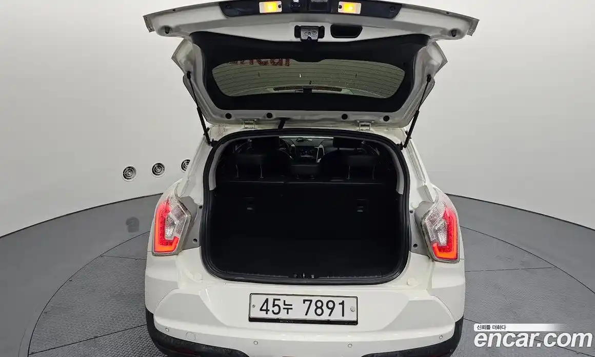 SsangYong TIBOLI 2015 1.6 автомат (гидро), фото 26