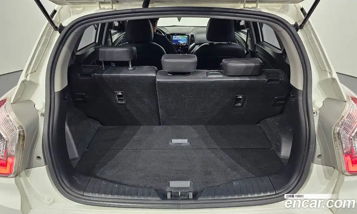 SsangYong TIBOLI 2017 1.6 автомат (гидро), фото 20