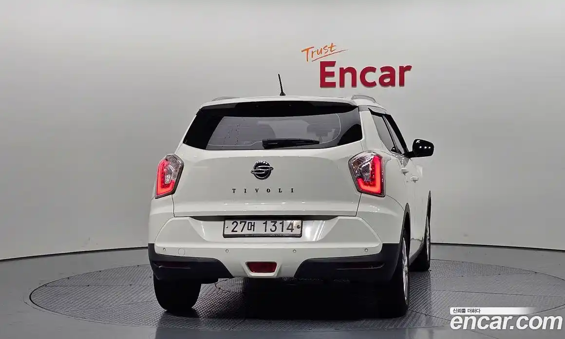 SsangYong TIBOLI 2017 1.6 автомат (гидро), фото 4