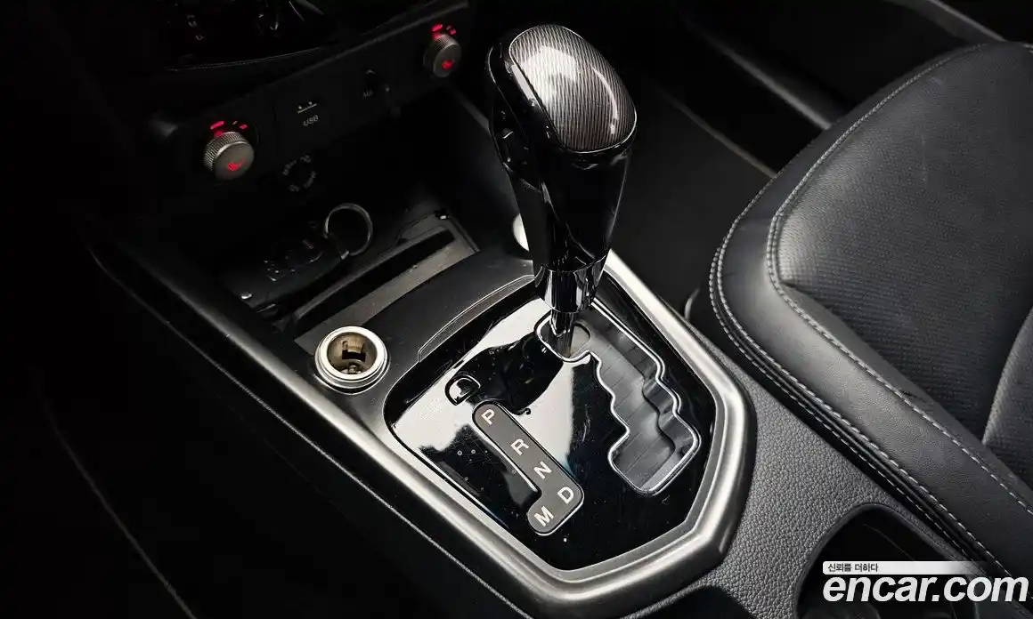 SsangYong TIBOLI 2017 1.6 автомат (гидро), фото 9