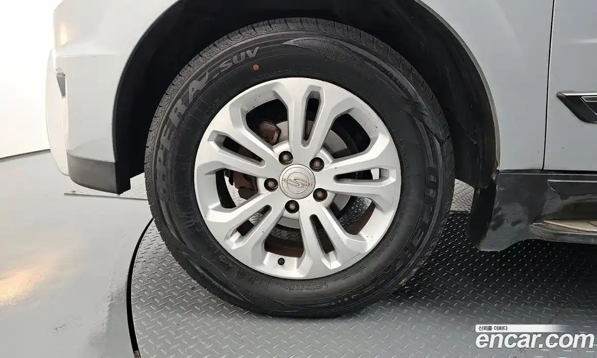 SsangYong Korando 2016 2.0 автомат (гидро), фото 5
