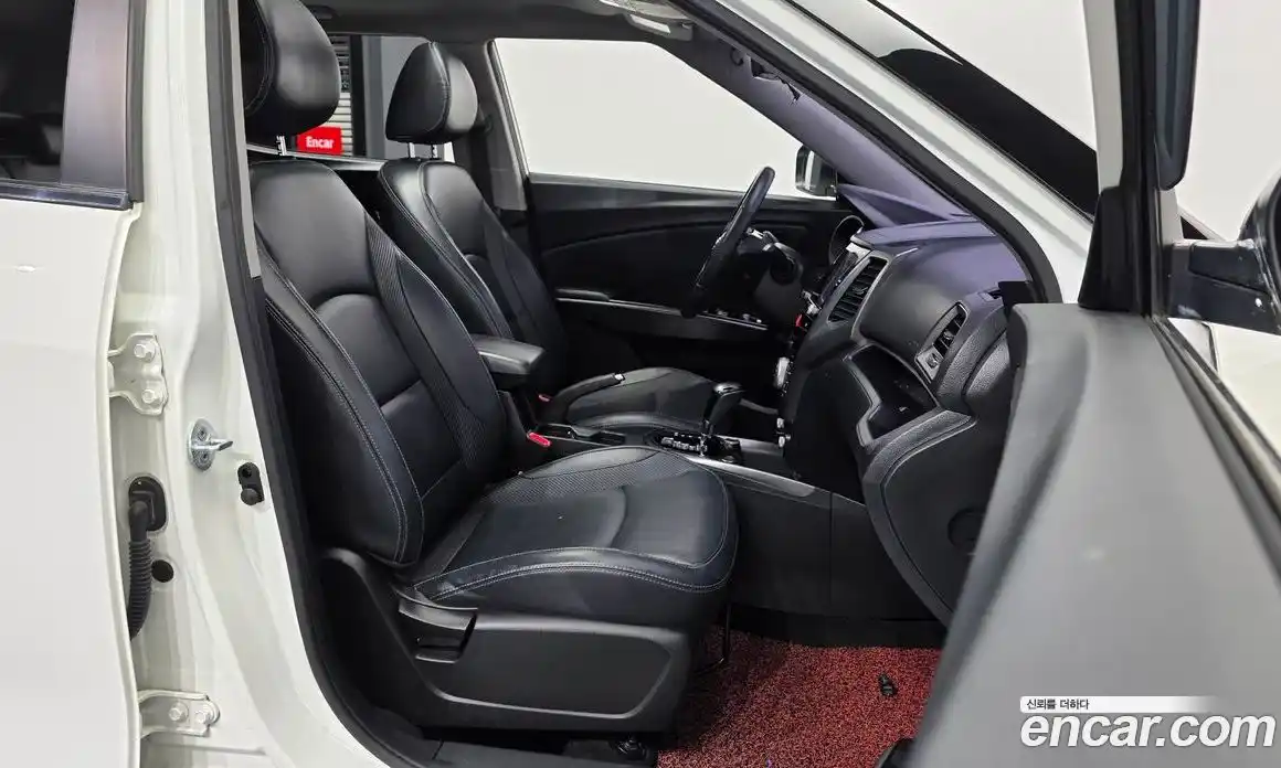SsangYong TIBOLI 2016 1.6 автомат (гидро), фото 11