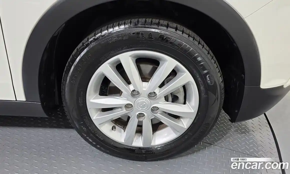 SsangYong TIBOLI 2016 1.6 автомат (гидро), фото 5