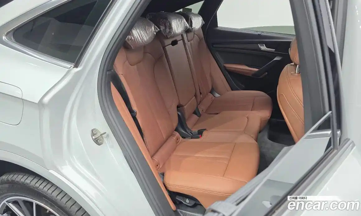 Audi Q5 2023 2.0 автомат (гидро), фото 11