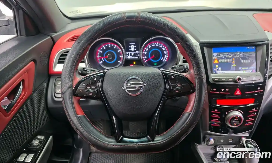 SsangYong TIBOLI 2015 1.6 автомат (гидро), фото 13