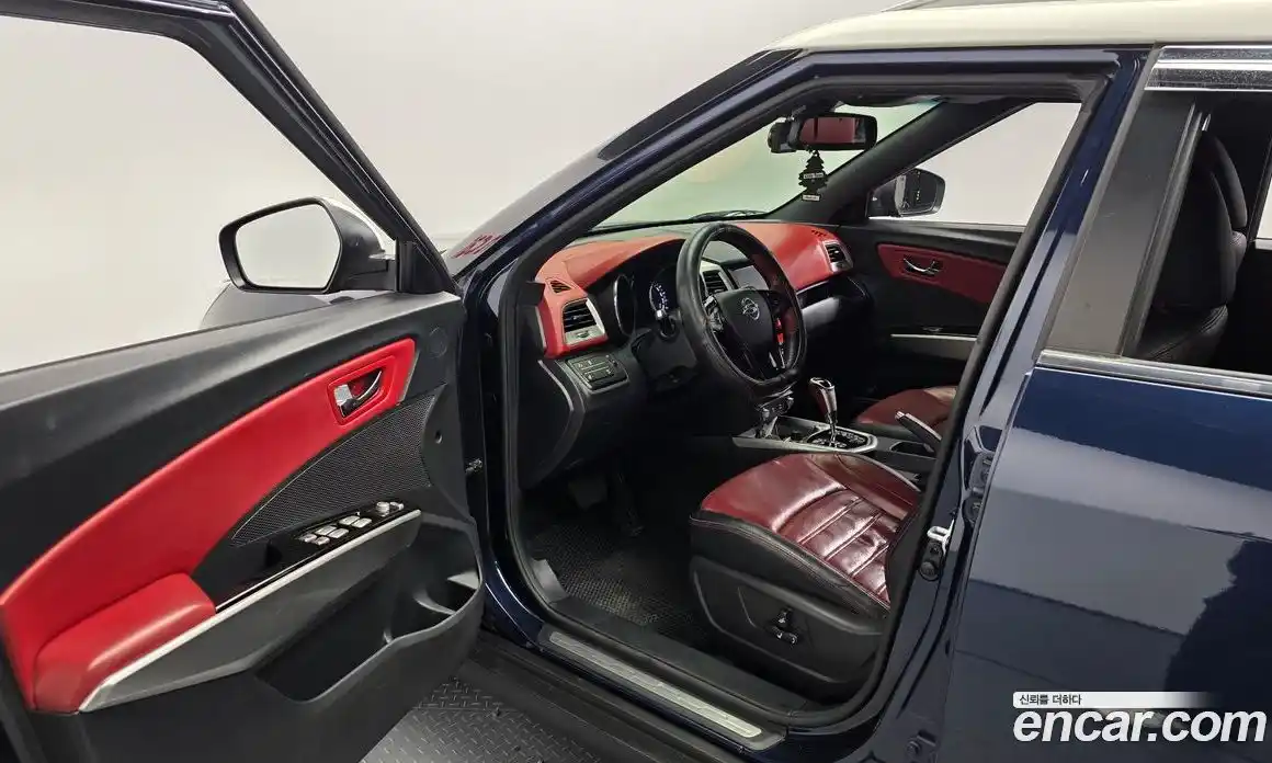 SsangYong TIBOLI 2015 1.6 автомат (гидро), фото 10